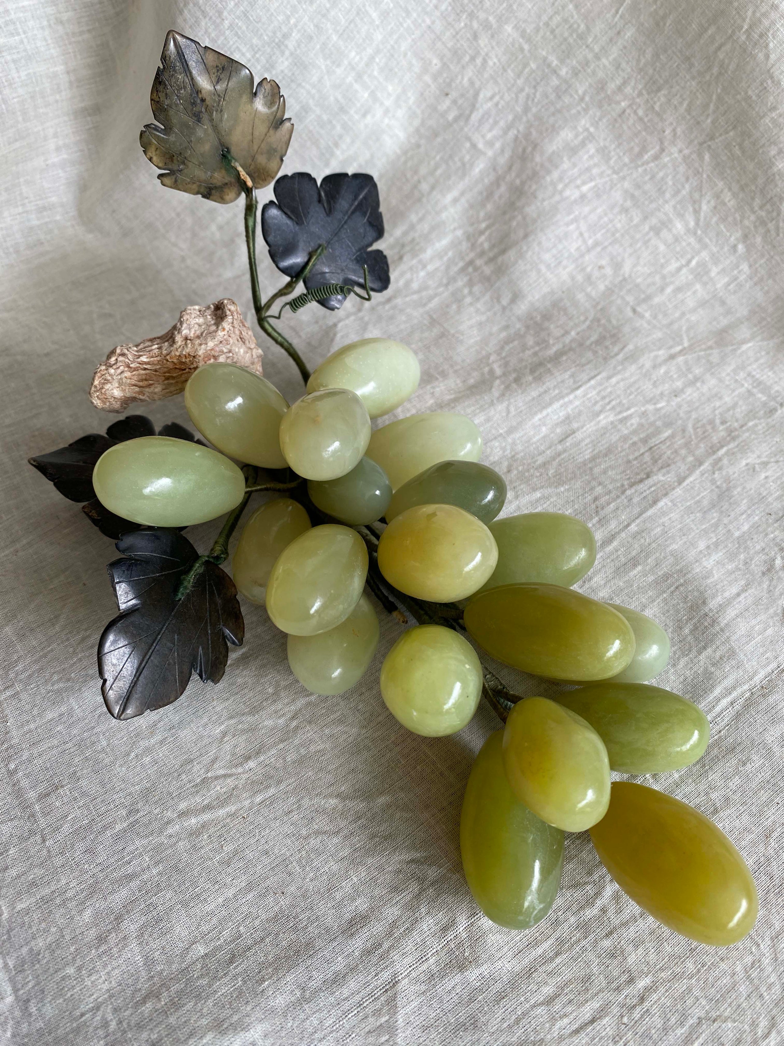 Vintage Jadeite Grapes, Mid Century Bunch Of Grapes, Green Grape Cluster shops